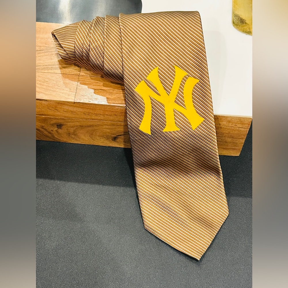 Vintage Pure Silk Cognac Brown & Gold Asymmetrical Stripe Mens Neck Tie 346 BB
